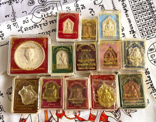 วัตถุมงคลหลวงพ่อสาคร วัดหนองกรับ